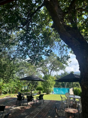 Victoria Range Holiday Villas